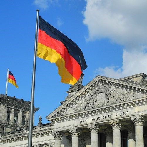 Germania, pianificavano golpe con attacco al Parlamento di Berlino