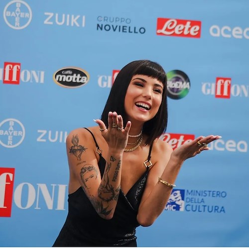 Giorgia Soleri porta al Giffoni Film Festival il noshaving, la nuova moda di non depilarsi