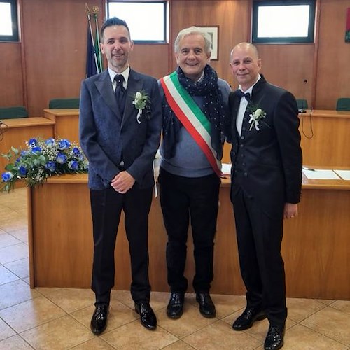 Giornata storica a Roccapiemonte, celebrata prima unione civile tra due persone dello stesso sesso 