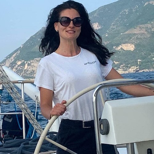 Giulia Maccaroni, morta nell'incendio in barca a Castellammare: indagini per omicidio colposo 