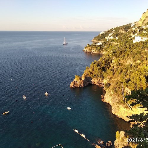 Good Morning Positano. Oggi la Chiesa ricorda i Santi Giuseppe d’Arimatea e Nicodemo. Meteo: soleggiato con qualche nuvola sparsa