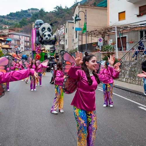 Gran Carnevale di Maiori, vincono gli “Ads” con “L'isola che non c'è”