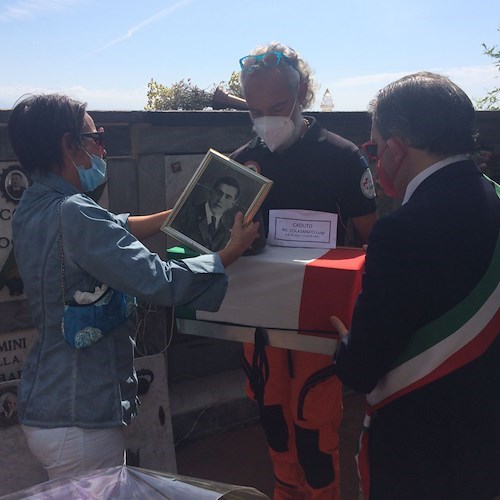 Grande emozione a Minori nel ricordo dell'artigliere Colasanzio. ANSI: «Senza passato non si progredisce» /FOTO e VIDEO