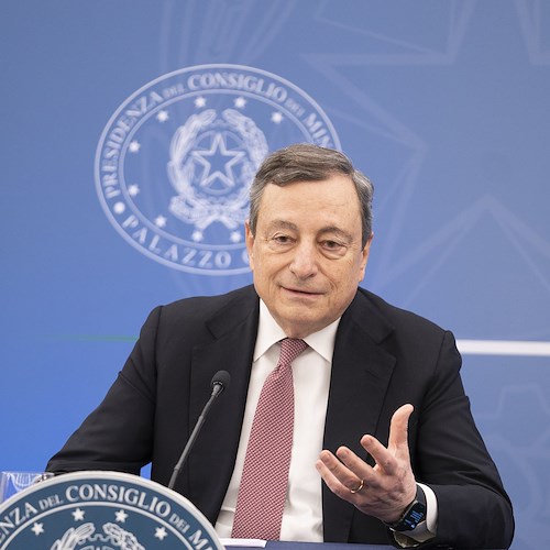 Guerra e crisi alimentare, Draghi telefona a Putin: «Non ho visto spiragli per la pace»