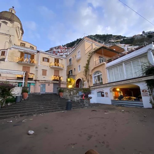 I danni della mareggiata in tutta la Costiera: da Maiori a Minori, da Amalfi a Positano /FOTO