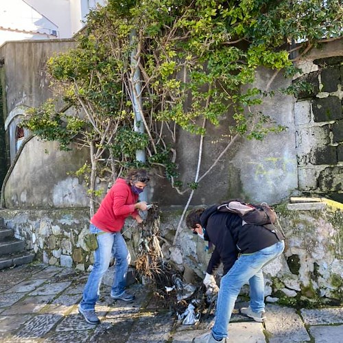 I volontari di "M.A.R.E. 2020" ripuliscono Marina della Lobra e Tordigliano dai rifiuti abbandonati nell'ambiente