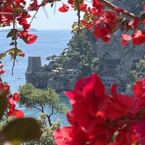 Il calendario cristiano oggi festeggia Sant'Efrem, diacono e dottore della Chiesa. Meteo: soleggiato. Good Morning Positano