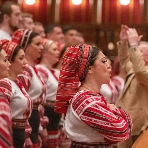 Il coro nazionale popolare ucraino Veryovka in concerto a Sorrento 