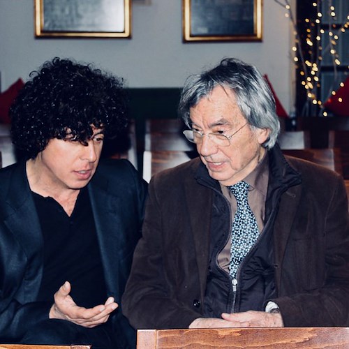 Il giornalista Piero Antonio Toma e il cantautore Lino Blandizzi presentano il loro libro ad Atrani 