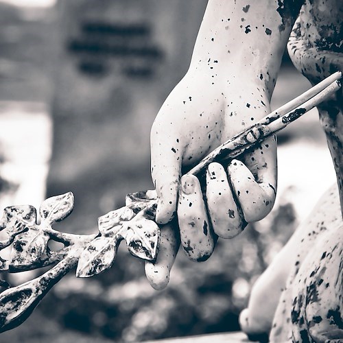 Status cimitero<br />&copy; 652234 su Pixabay