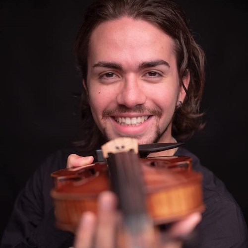 Il Premio Paganini torna in Italia dopo due decenni: a vincerlo il violinista Giuseppe Gibboni