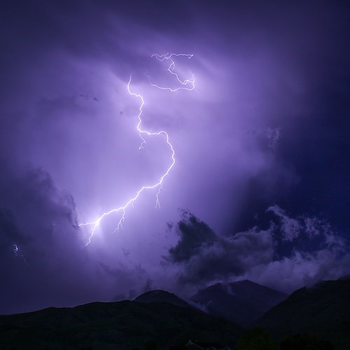 In arrivo allerta meteo Gialla: piogge e temporali su tutta la Campania 