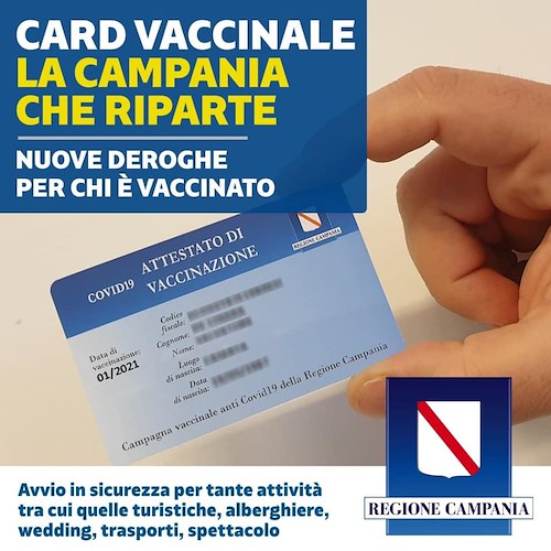 In attesa del pass nazionale, in Costiera Amalfitana arrivano le card vaccinali di De Luca. Ecco come usarle