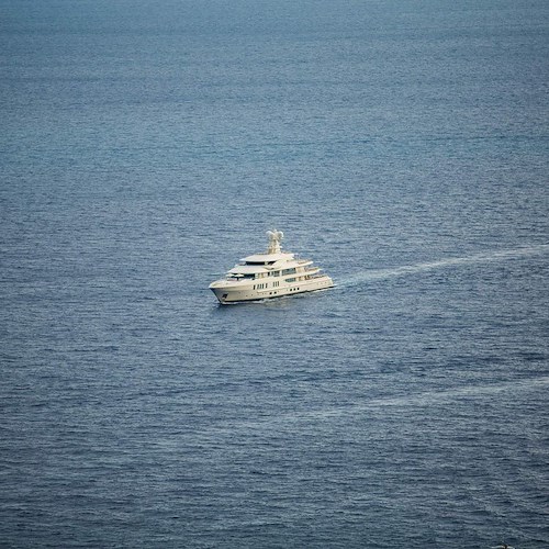 In Costiera Amalfitana arriva Ocean Paradise, il lussuoso maxi-yacht di 55 metri