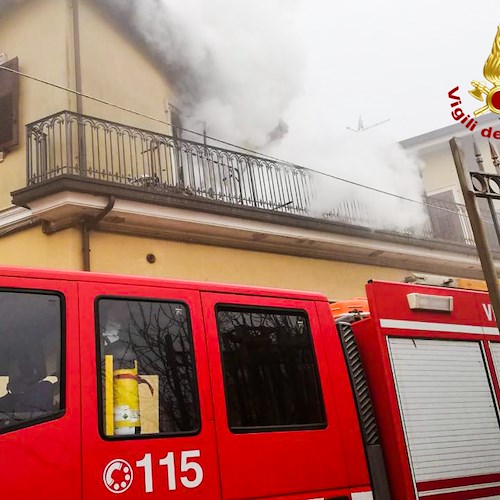 Incendio nell'Avellinese: salvata famiglia, c’era anche anziana con problemi di deambulazione