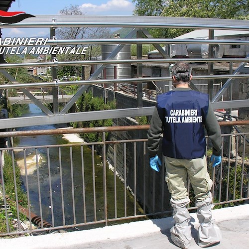 Inquinamento del fiume Sarno, Carabinieri sequestrano azienda conserviera di Pagani 
