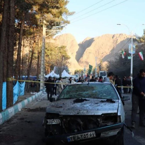 Iran, bombe nei pressi cimitero generale Soleimani: almeno 100 morti e oltre 200 feriti