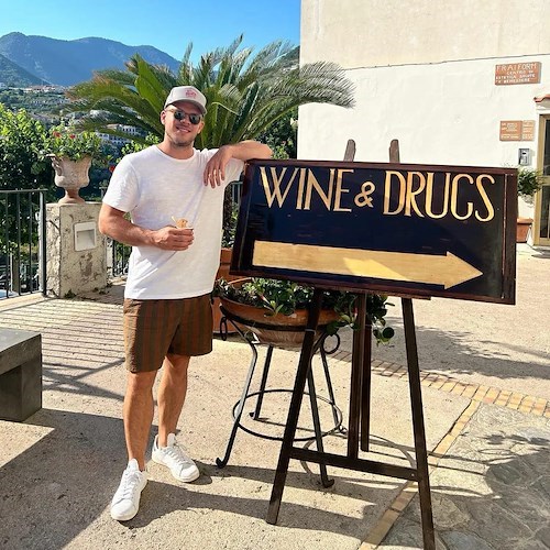Jimmy Tatro in Costa d’Amalfi: l'attore e star di Youtube in vacanza a Ravello