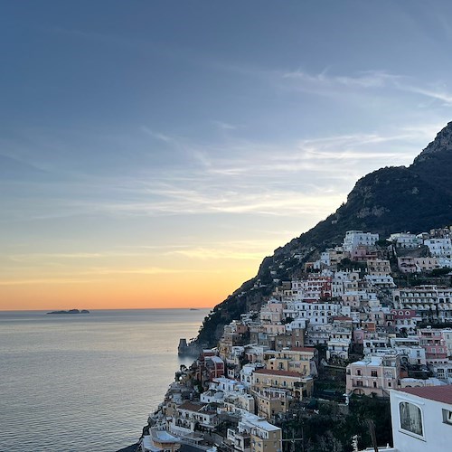 La Chiesa cattolica ricorda San Cirillo di Gerusalemme. Meteo: soleggiato. Good Morning Positano