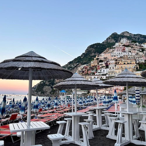 La Chiesa festeggia il Corpus Domini, il Santissimo Corpo e Sangue di Cristo. Meteo: soleggiato. Good Morning Amalficoast