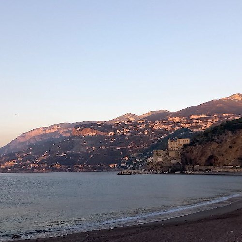 La Chiesa ricorda Beato Gilberto di Citeaux. Meteo: soleggiato. Good Morning Maiori