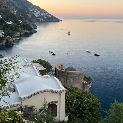 La Chiesa ricorda i Santi Carlo Lwanga e dodici compagni. Meteo: soleggiato. Good Morning Positano