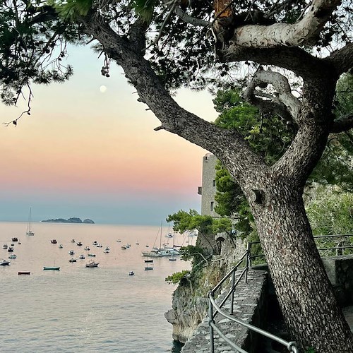 La Chiesa ricorda San Bonaventura. Meteo: soleggiato. Good Morning Amalficoast
