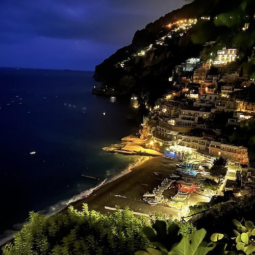 La Chiesa ricorda San Firmino. Meteo: Nuvoloso, pioggia. Good Morning Amalfi Coast