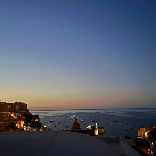 La Chiesa ricorda San Giancarlo Cornay. Meteo: soleggiato. Good Morning Amalficoast