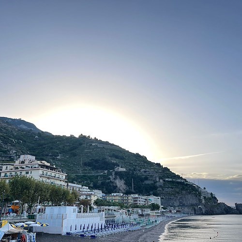 La Chiesa ricorda San Grato. Meteo: soleggiato. Good Morning Amalficoast