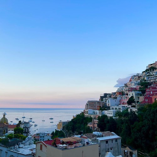 La Chiesa ricorda San Massimiliano Maria (Raimondo) Kolbe. Meteo: soleggiato. Good Morning Amalficoast