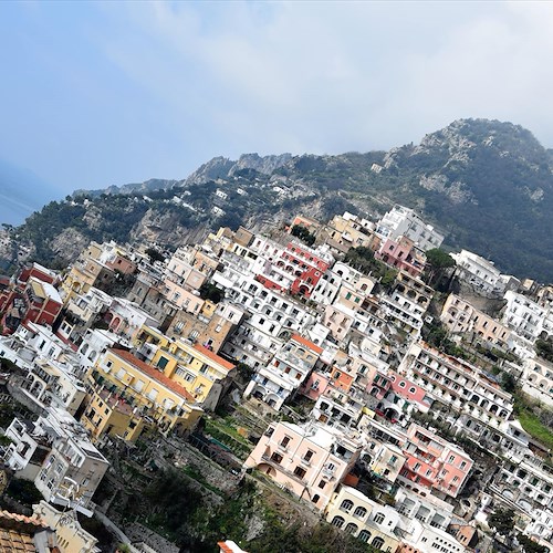 La Costiera Amalfitana tra le destinazioni più gettonate ed esclusive dell’estate