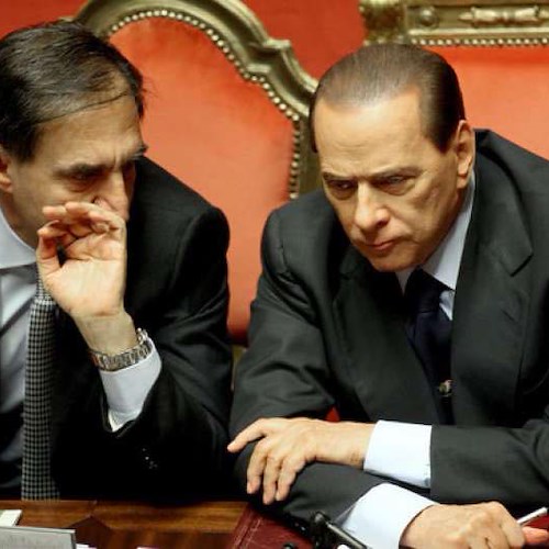 La Russa presidente del Senato: «Nascita Regno d’Italia sia festa nazionale». Screzio in aula con Berlusconi 