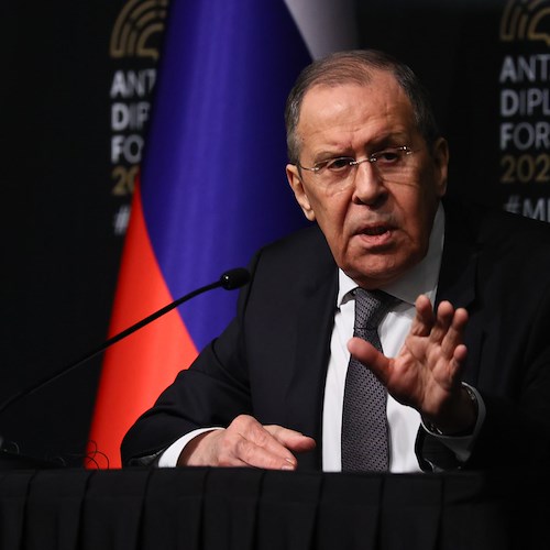 La Russia lascia il Consiglio d'Europa, Lavrov: «Non abbiamo attaccato l'Ucraina, civili usati come scudi umani»
