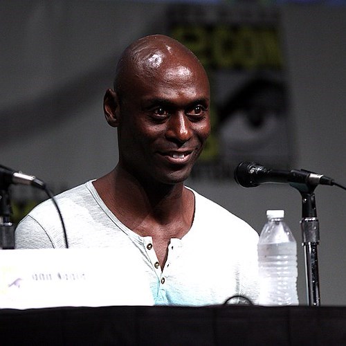 Lance Reddick morto a soli 60 anni, addio all'attore della della saga di "John Wick"