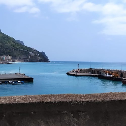 Lavori al porto turistico di Maiori, disposta interdizione ad horas della copertura del molo di sopraflutto