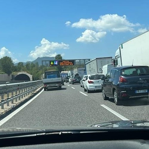 Lavori “Salerno Porta Ovest”, Cirielli (FdI): «Due autostrade bloccate e più di un’ora per superare il capoluogo»