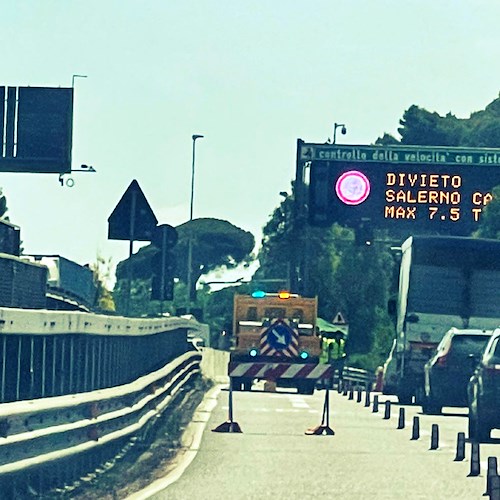 «Lavori “Salerno Porta Ovest” mettono in pericolo turismo della Costa d'Amalfi», Cirielli (FdI) contro De Luca 