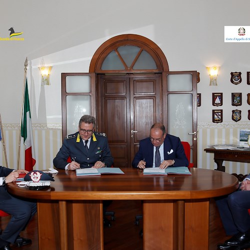 Lotta alla criminalità: a Salerno Procura e Guardia di Finanza firmano protocollo d'intesa 