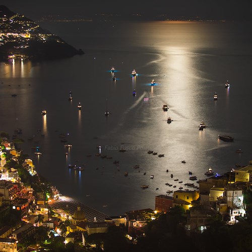 "Luna Rossa Positanese" nelle eccezionali immagini notturne realizzate da Fabio Fusco