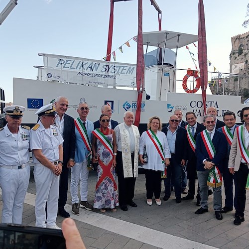 Maiori, al porto varata l’unità navale antinquinamento “Costa d’Amalfi”