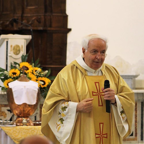 Maiori festeggia il 50° Anniversario dell'Ordinazione Sacerdotale di Don Nicola Mammato /PROGRAMMA