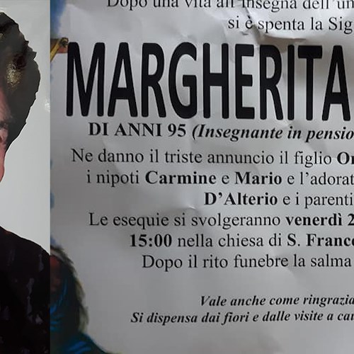 Maiori porge commossa l'ultimo saluto a Margherita Simioli, vedova Passaro
