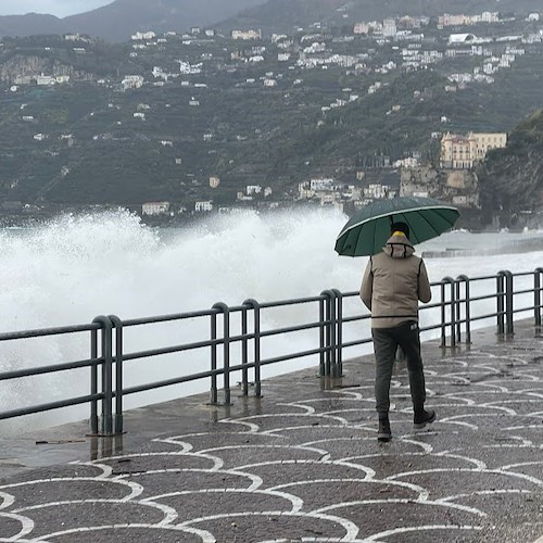 Maltempo, in Campania allerta meteo Arancione a partire dalla mezzanotte 