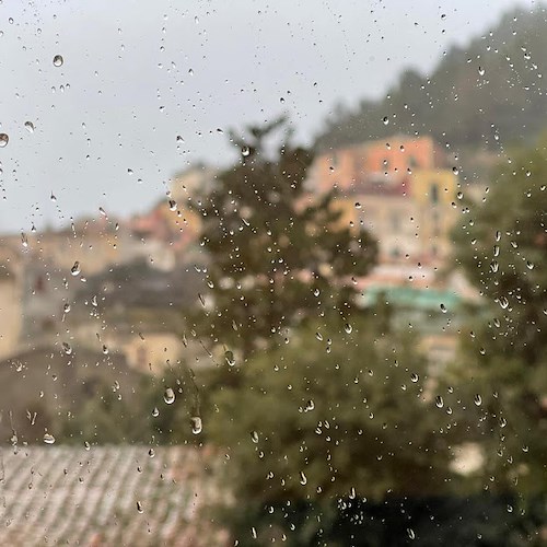 Maltempo in Campania, domani si passa all'allerta meteo Gialla 