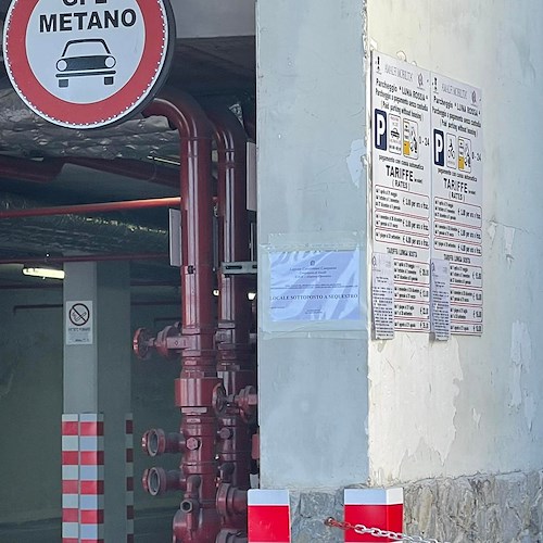 Mancato rispetto delle misure antincendio: sotto sequestro il parcheggio “Lunarossa” di Amalfi