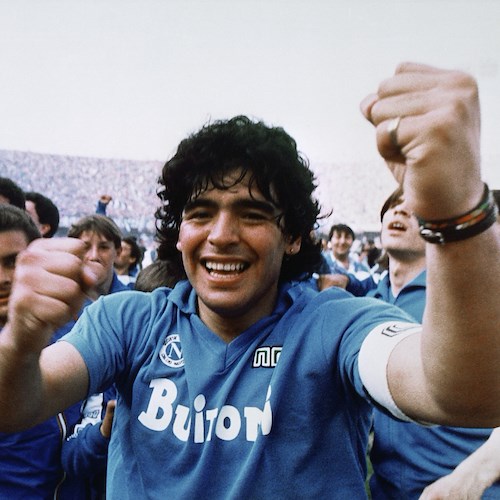 Maradona <br />&copy; Meazza Sambucetti / AP Photo