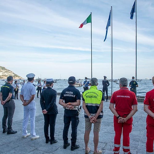 Martedì 10 maggio cerimonia di consegna delle "Bandiere Blu", Positano e Sorrento sperano in riconferma 