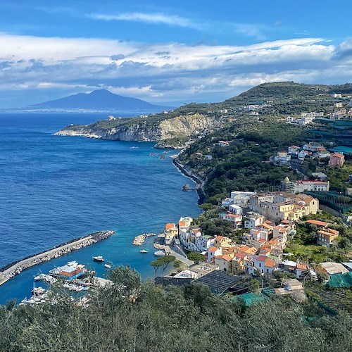 Massa Lubrense, dal 22 aprile al 15 ottobre aree di sosta temporanee