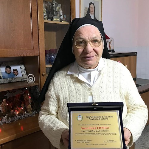 Suor Elena Fierro<br />&copy; sindaco Antonio Somma